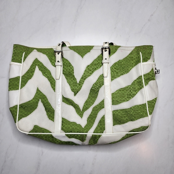 COACH Tote - Picture 2 of 10